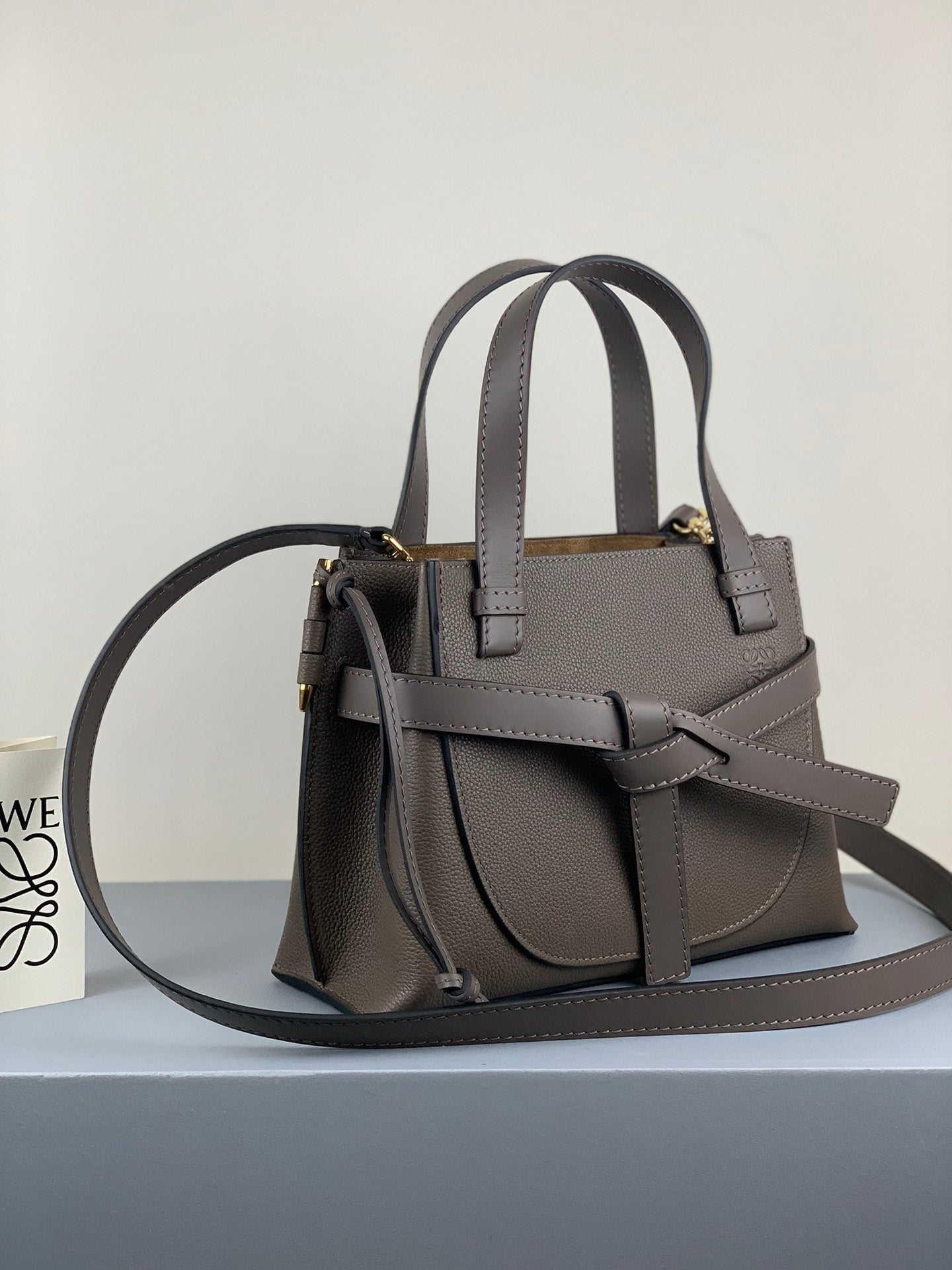 ** Loewe Gate Mini Bag - Genuine Calf Leather, Stylish and Functional

**