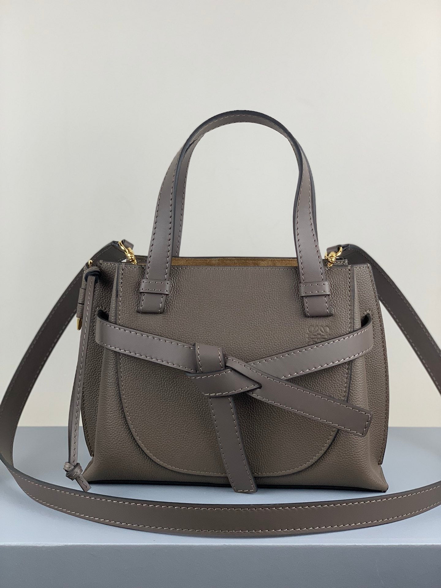 ** Loewe Gate Mini Bag - Genuine Calf Leather, Stylish and Functional

**