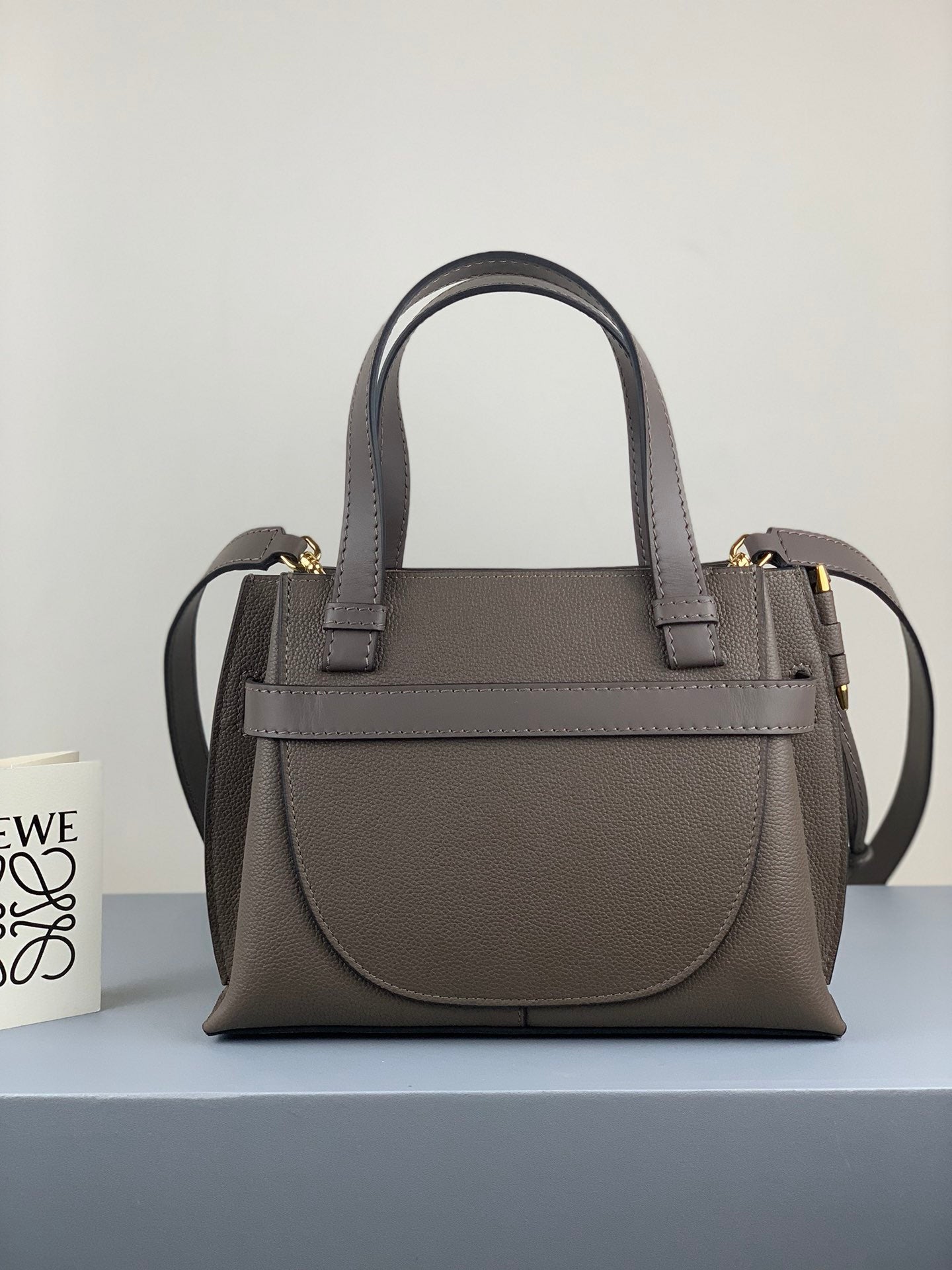 ** Loewe Gate Mini Bag - Genuine Calf Leather, Stylish and Functional

**