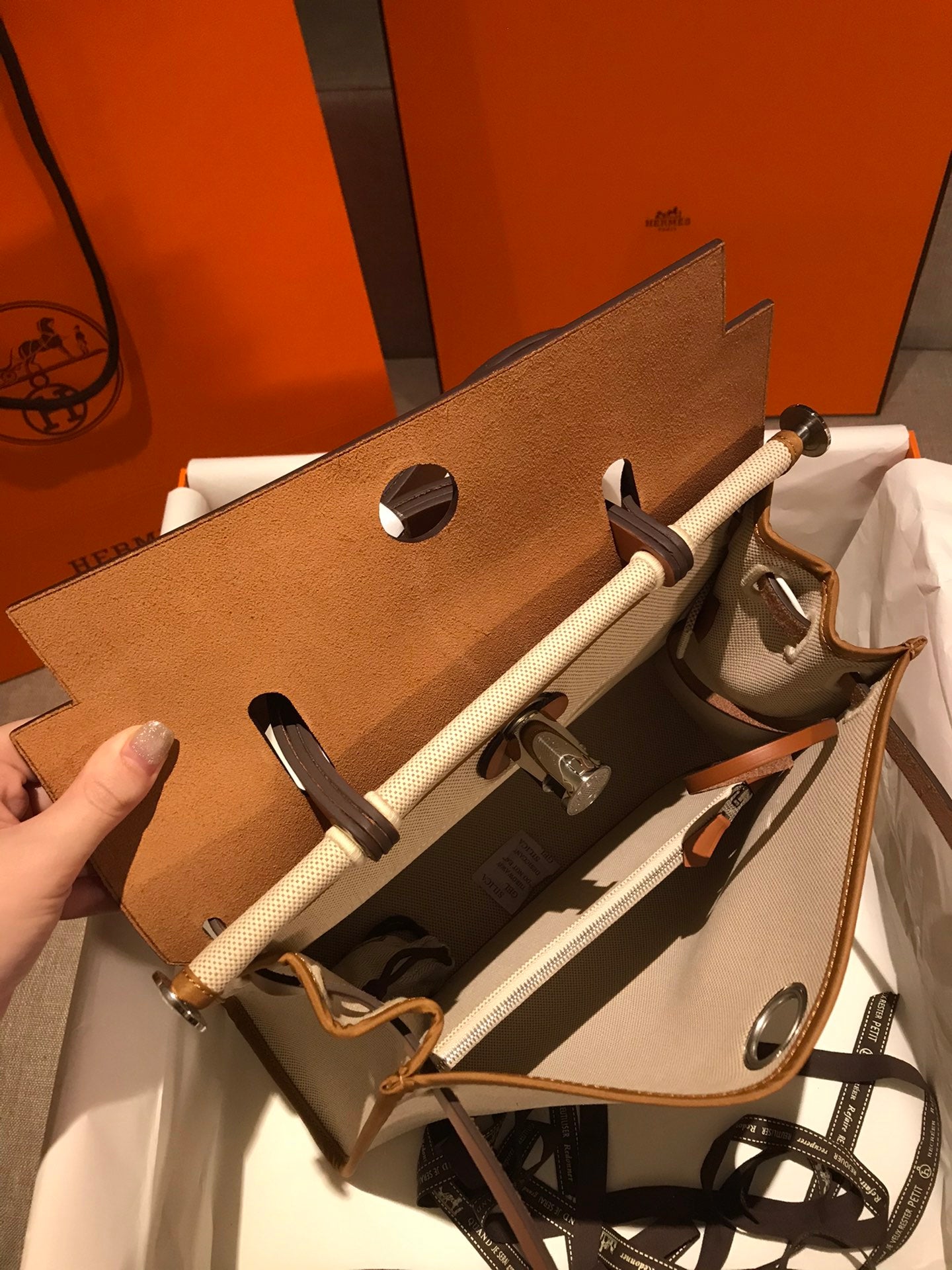 ** Hermes Herbag 31cm Semi-Handmade Tote - Apricot & Brown

**