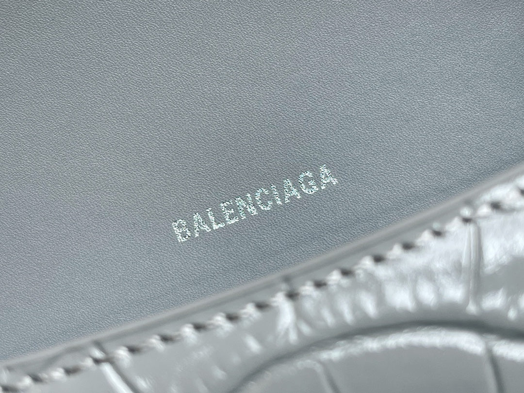 ** Balenciaga Hourglass Bag - Crocodile Pattern Gray (23cm)

**