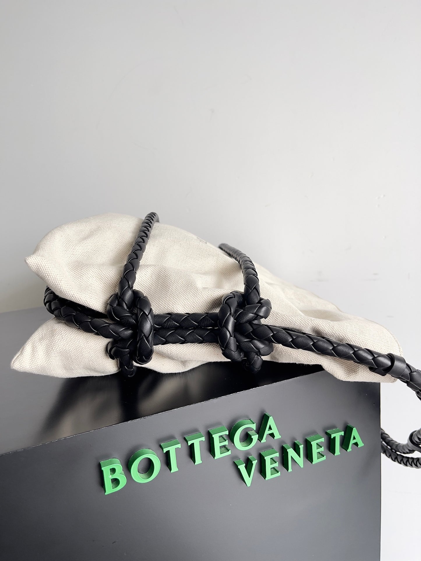 ** Bottega Veneta Limited Edition Rope Canvas Tote Bag - 2023

**