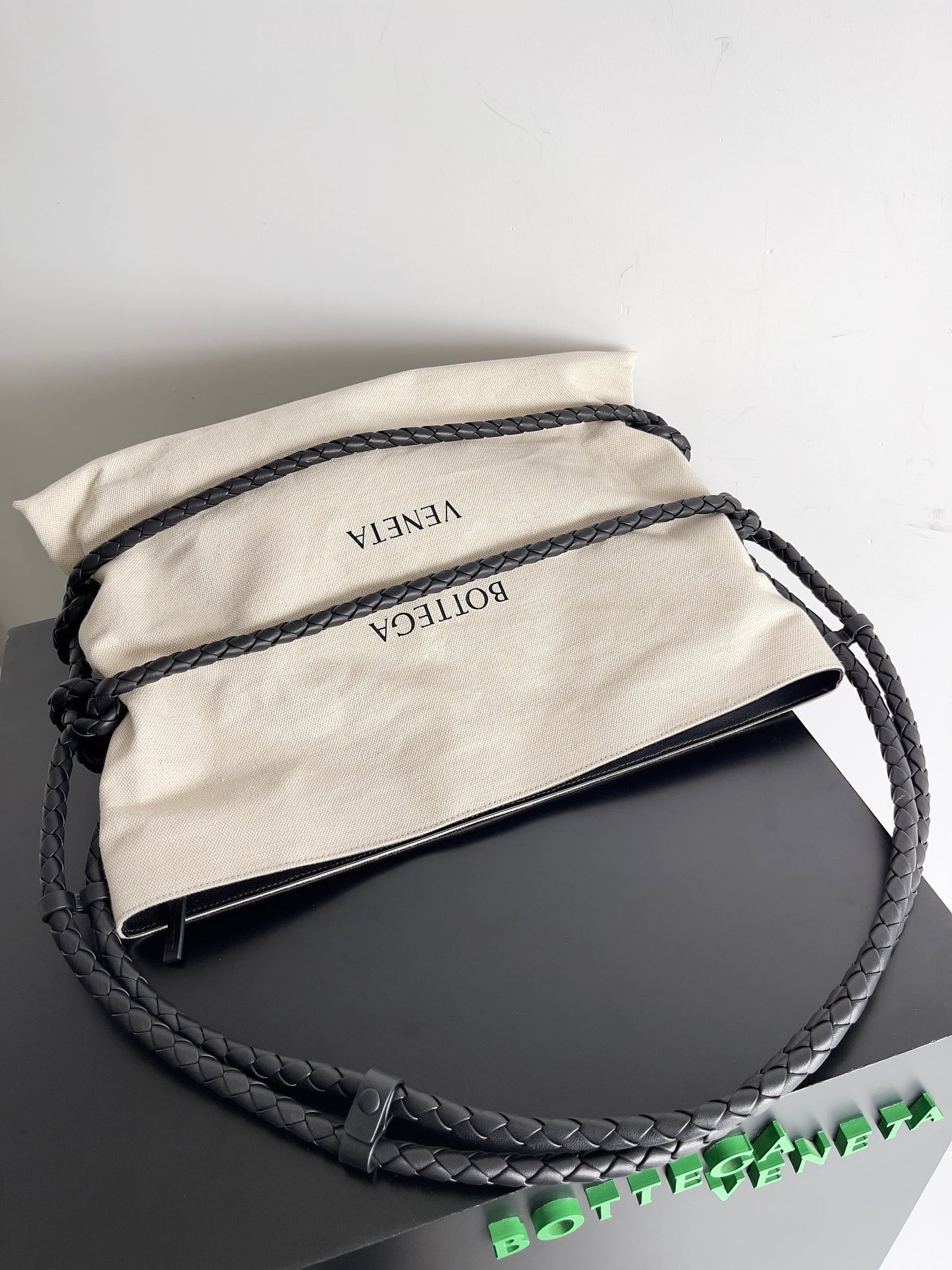 ** Bottega Veneta Limited Edition Rope Canvas Tote Bag - 2023

**