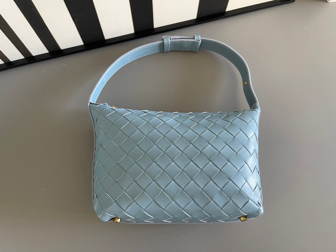 ** BvWallace Intrecciato Shoulder Lunch Bag

**