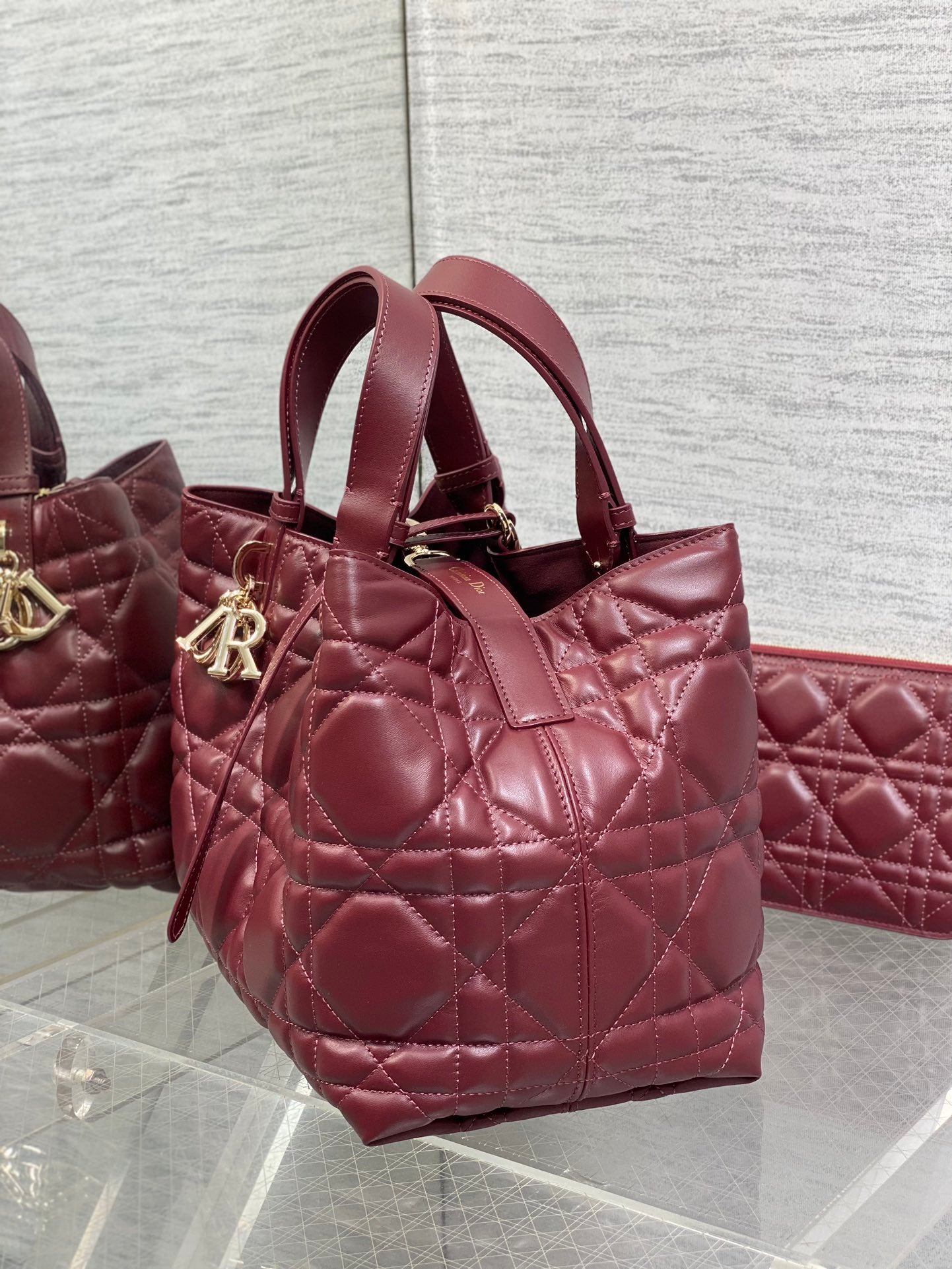 ** Dior Toujours Medium Maroon Calfskin Handbag - Luxury Autumn/Winter Edition

**