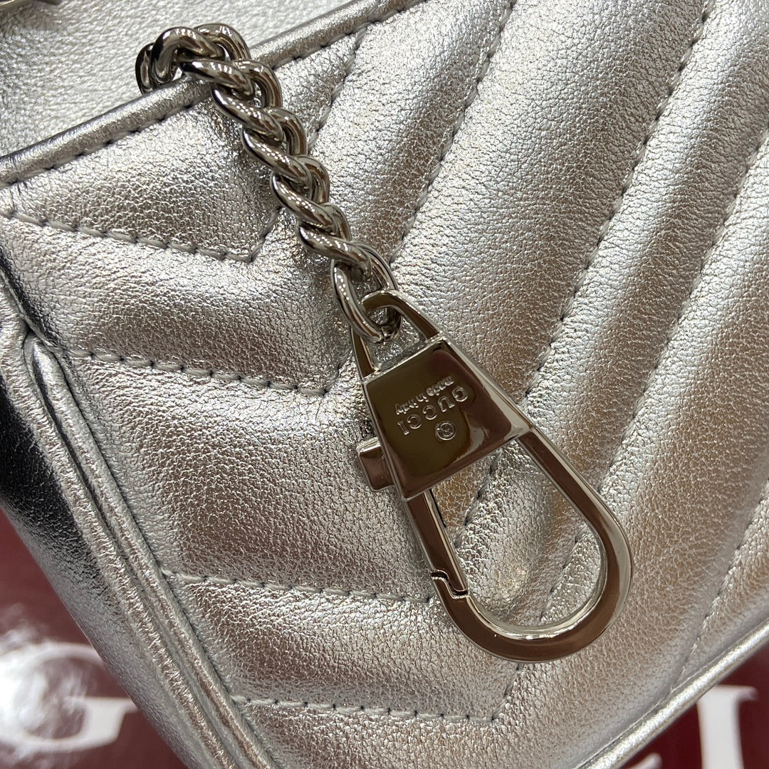 ** Gucci GG Marmont Super Mini Handbag - Silver Metallic Leather

**