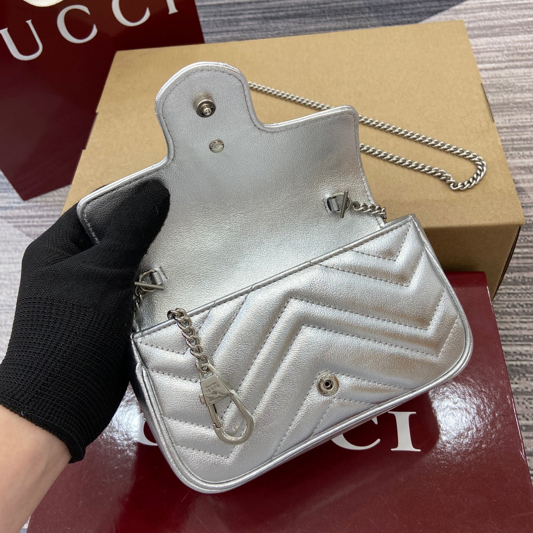 ** Gucci GG Marmont Super Mini Handbag - Silver Metallic Leather

**