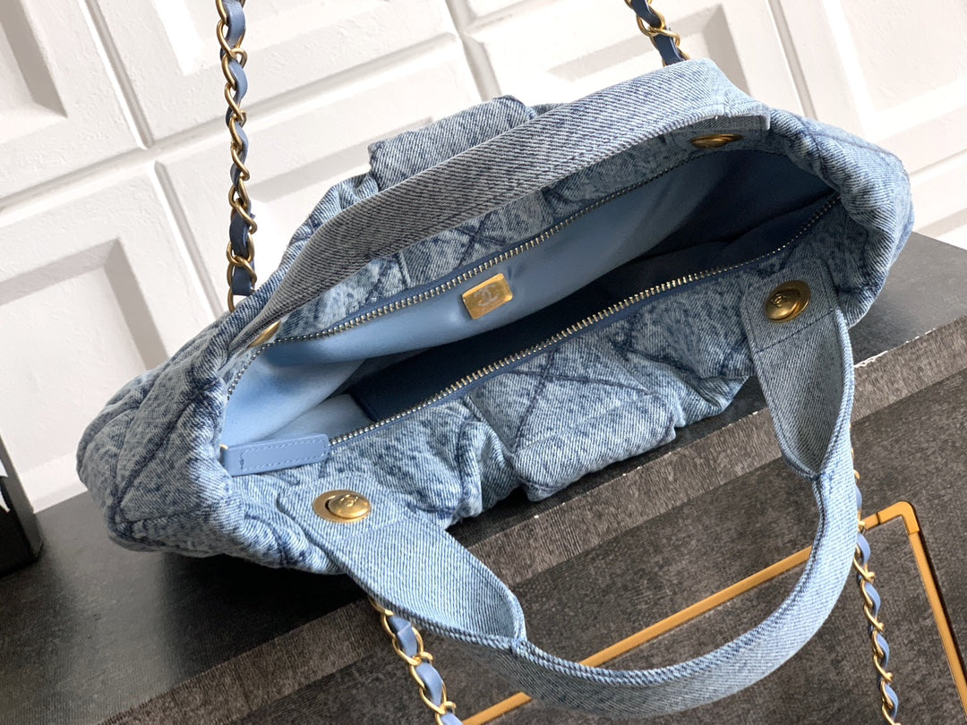 "Danny Denim Butterfly Bag - Chic and Durable Handbag"