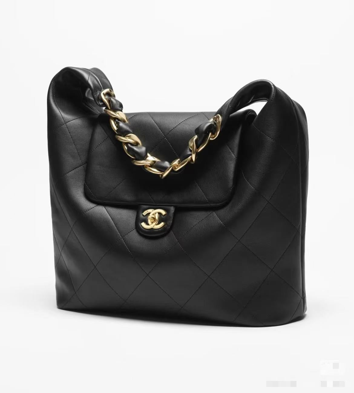 ** Luxury 25K Hobo Bag - Oversized Leather Shoulder Bag with Gold Chain

**